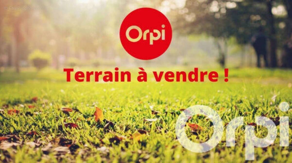 Terrain à SAINT-GERMAIN-LES-ARPAJON