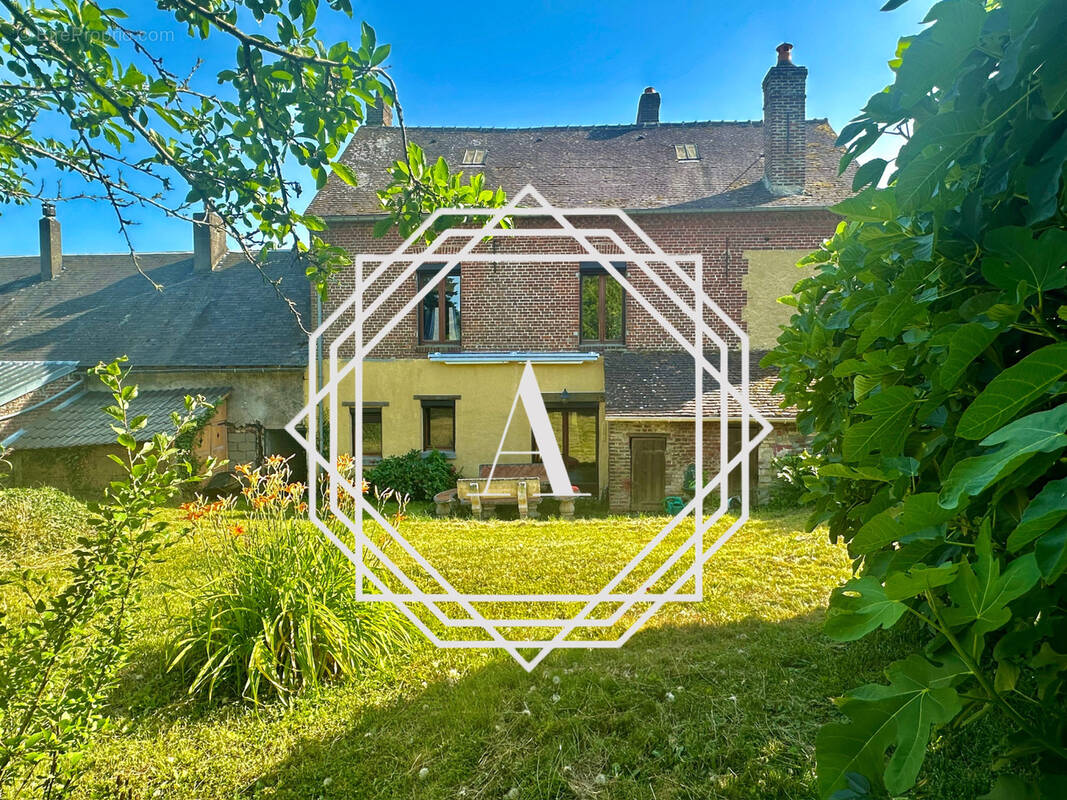 Maison à MERU