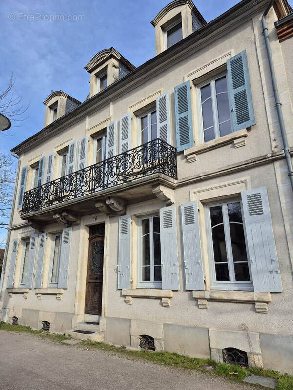 Maison à MOULINS