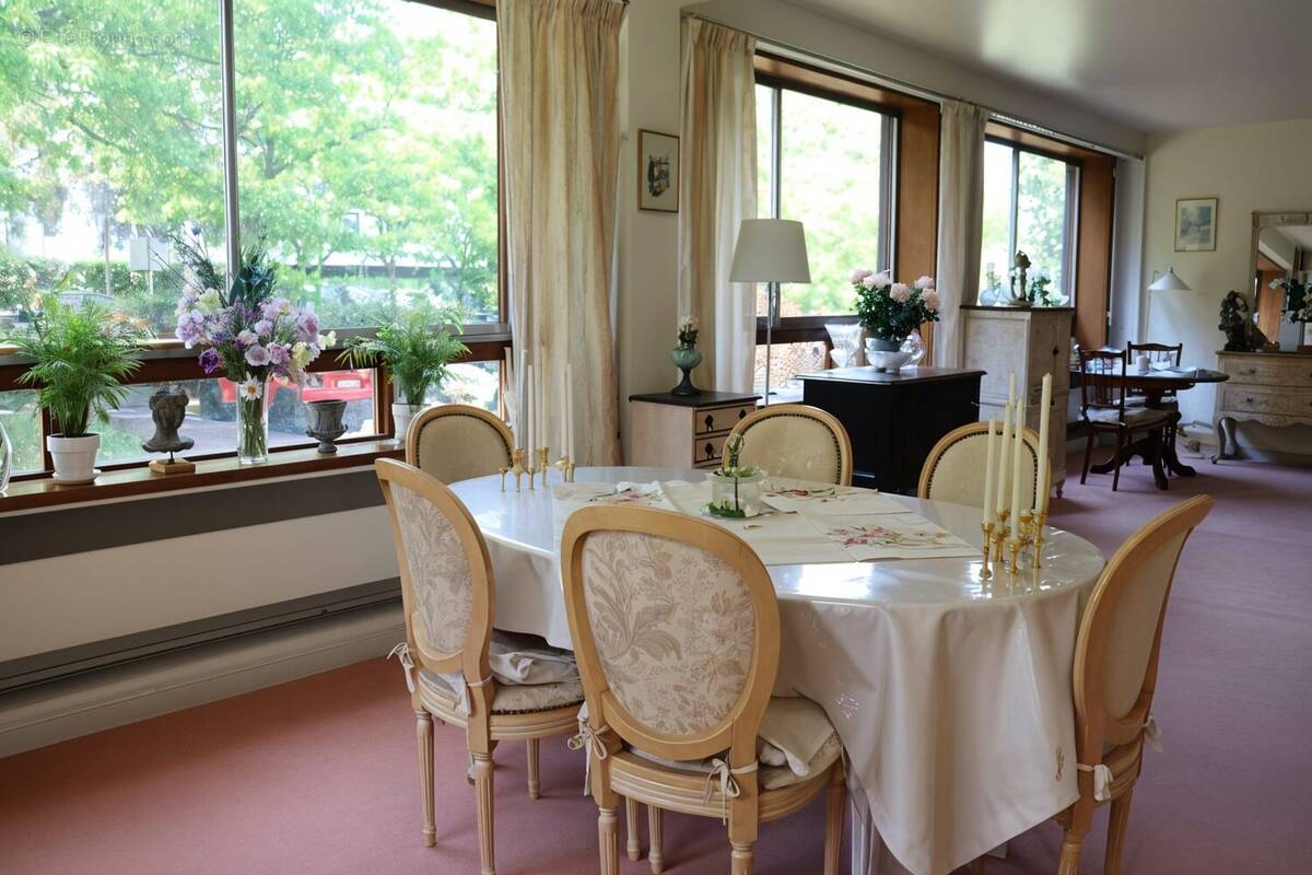 Appartement à LOUVECIENNES