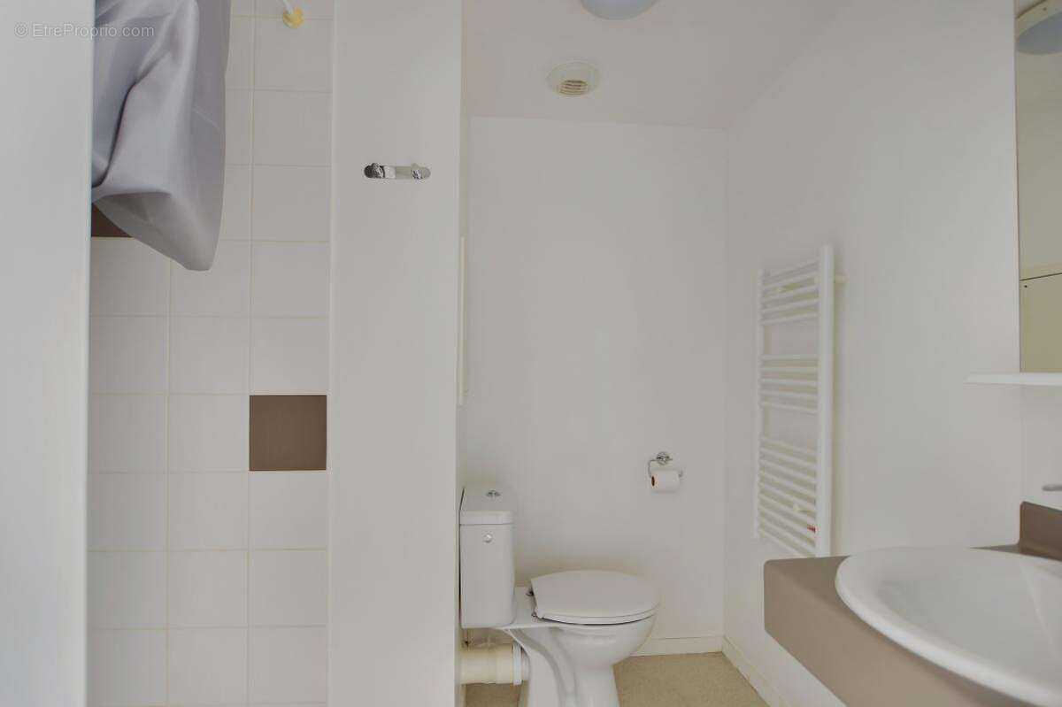 Appartement à PARIS-19E
