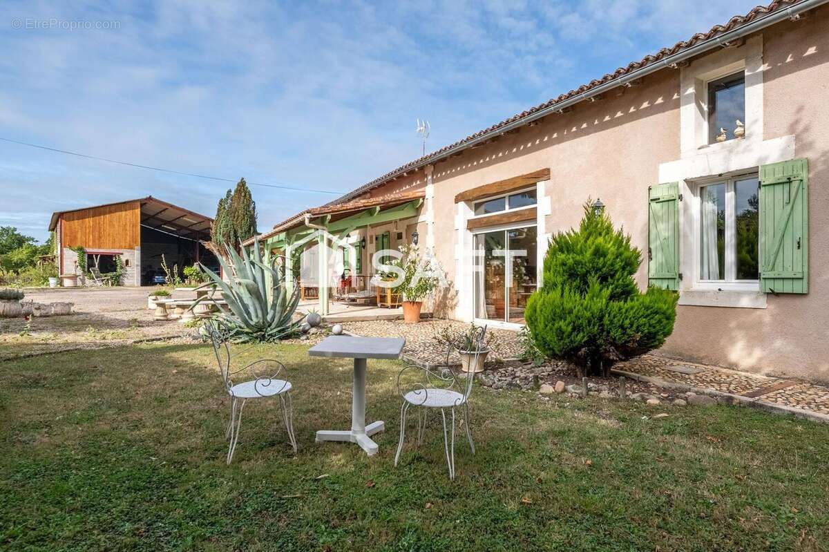 Photo 4 - Maison à NEUVIC