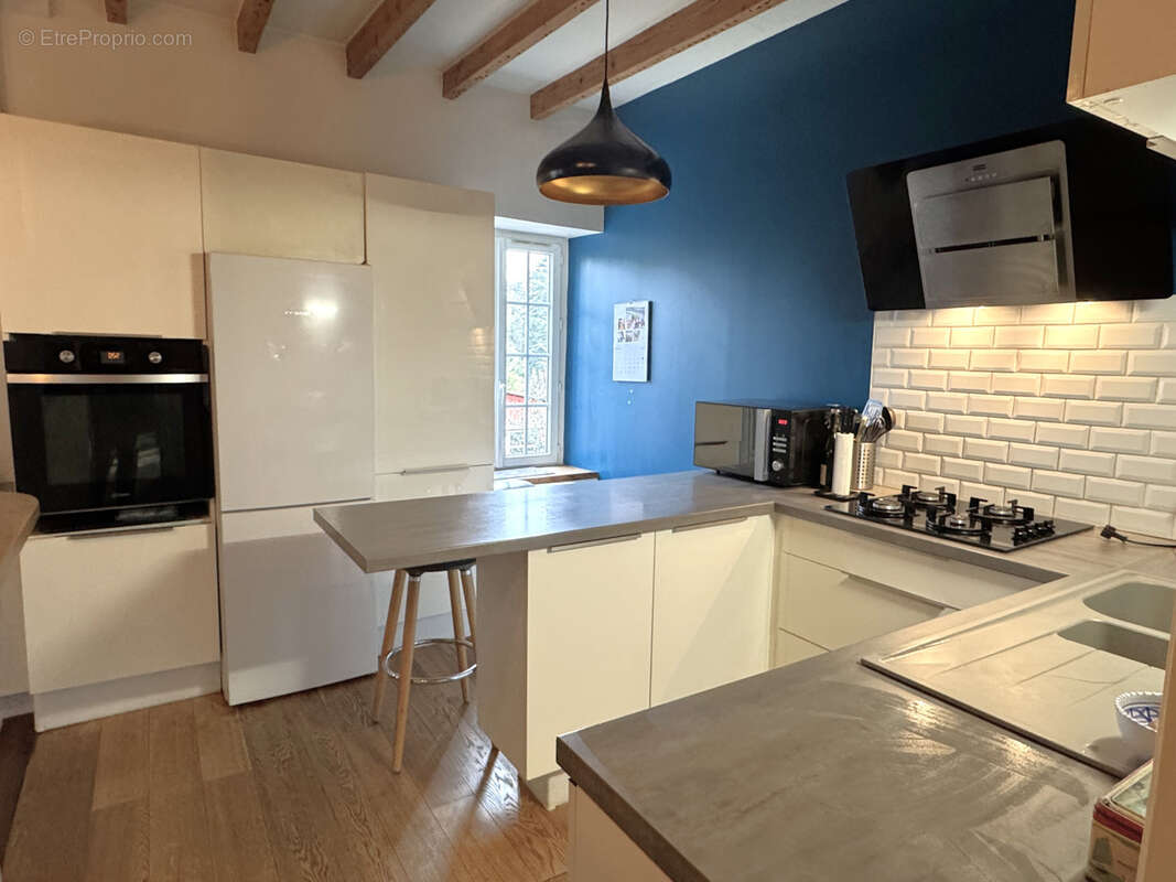 Appartement à CRAPONNE