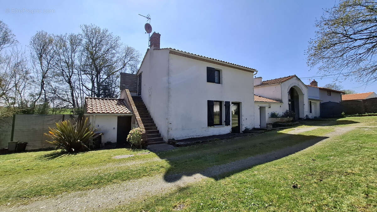 Maison à SAINTE-PAZANNE