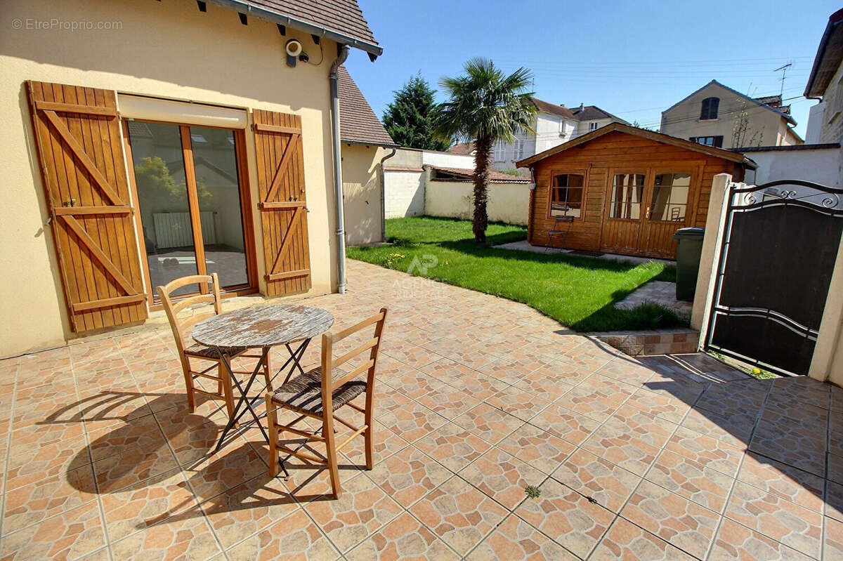 Maison à TRIEL-SUR-SEINE