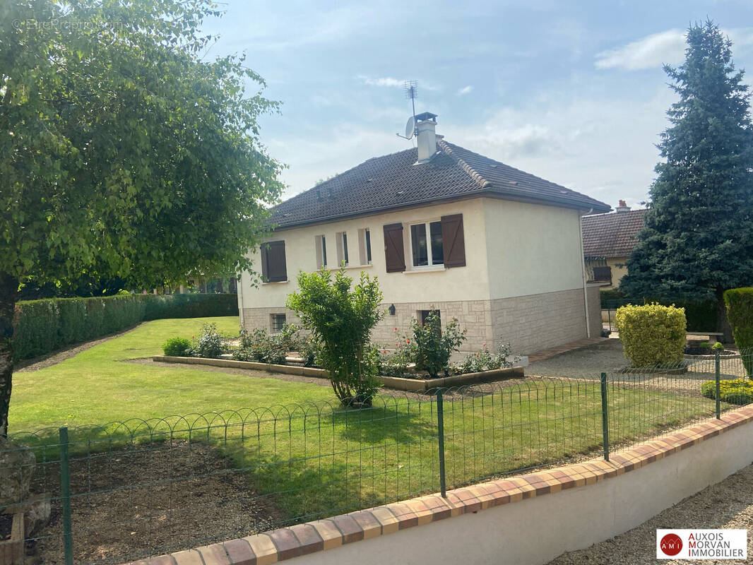 Maison à SEMUR-EN-AUXOIS
