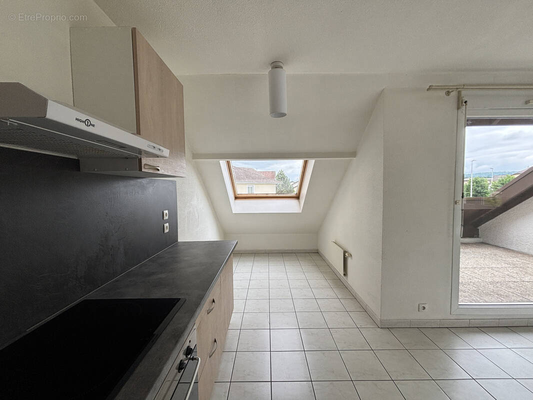 Appartement à MEYTHET