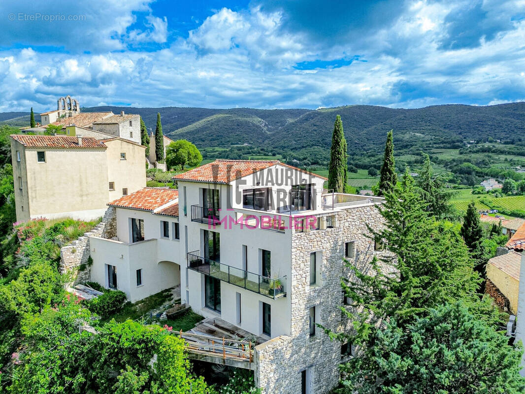 Appartement à METHAMIS