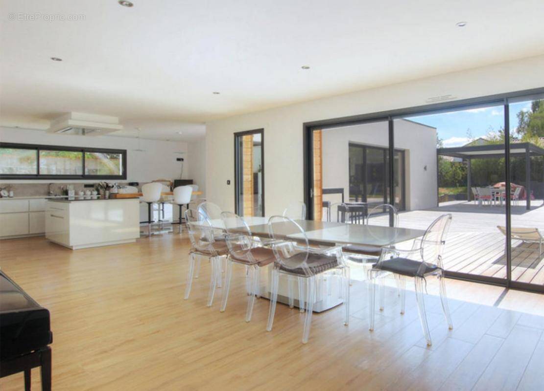 Appartement à MONTREUIL