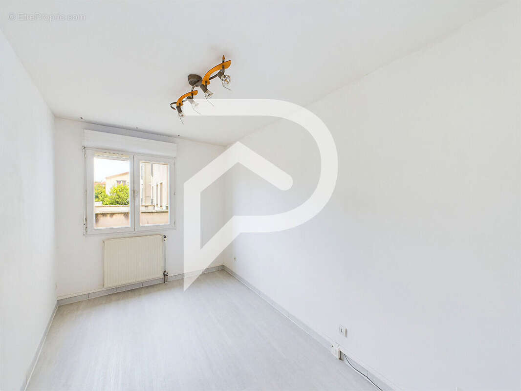 Appartement à BOURG-LES-VALENCE