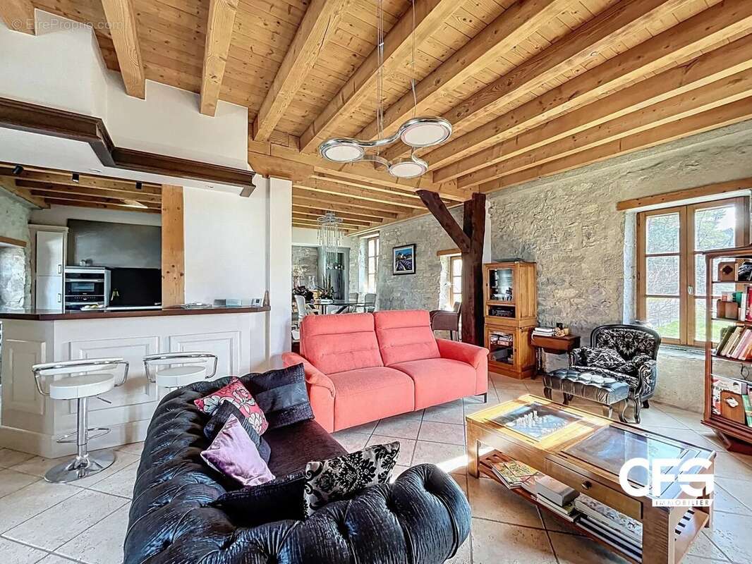 Maison à BARBERAZ