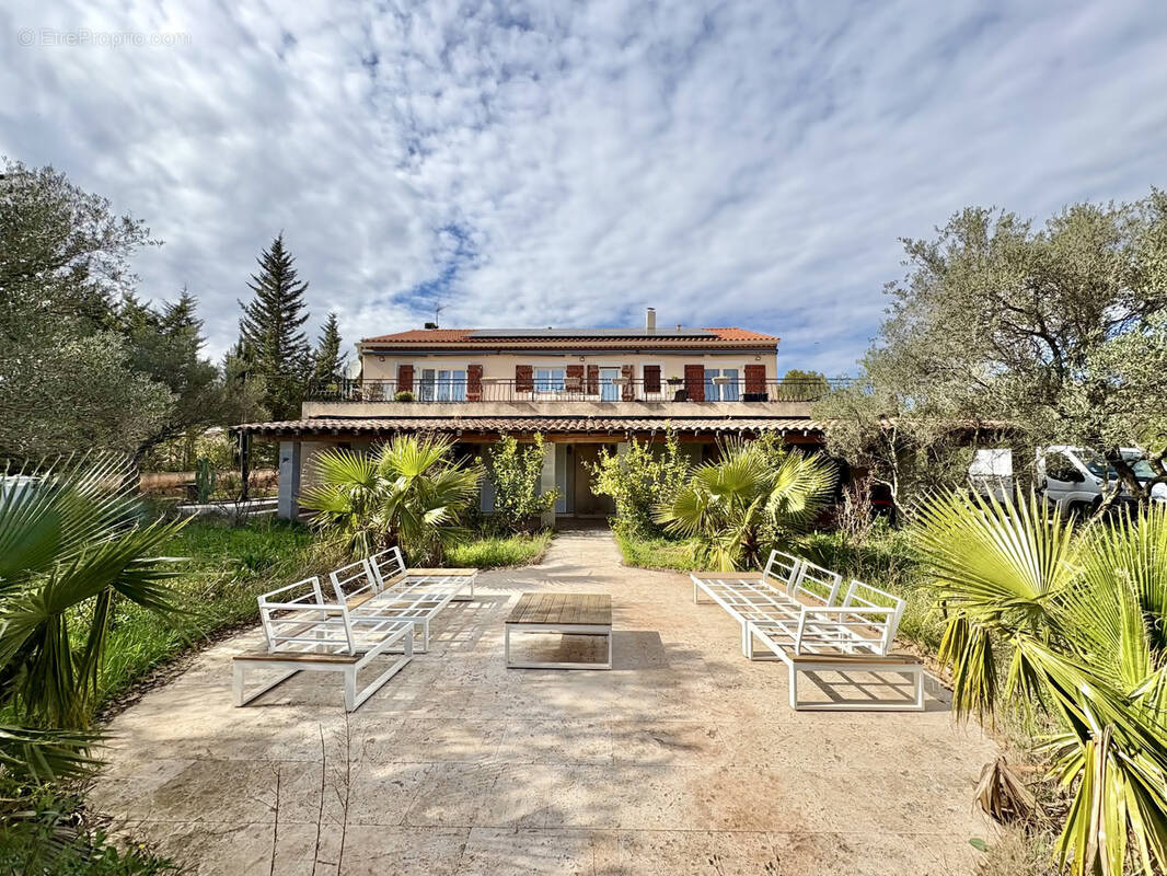 Maison à PUGET-VILLE
