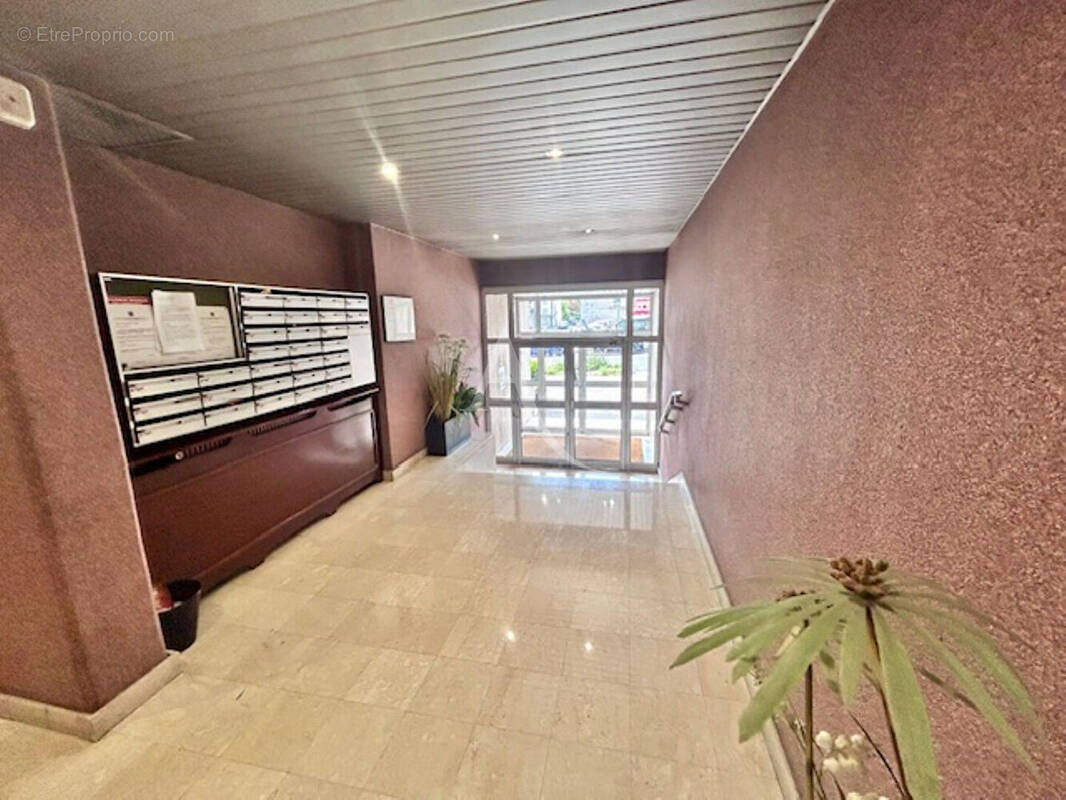 Appartement à LE BOURGET