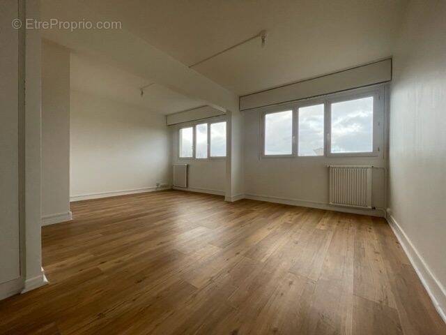 Appartement à BOIS-D&#039;ARCY