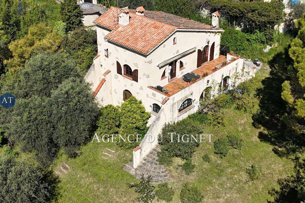 Maison à SPERACEDES
