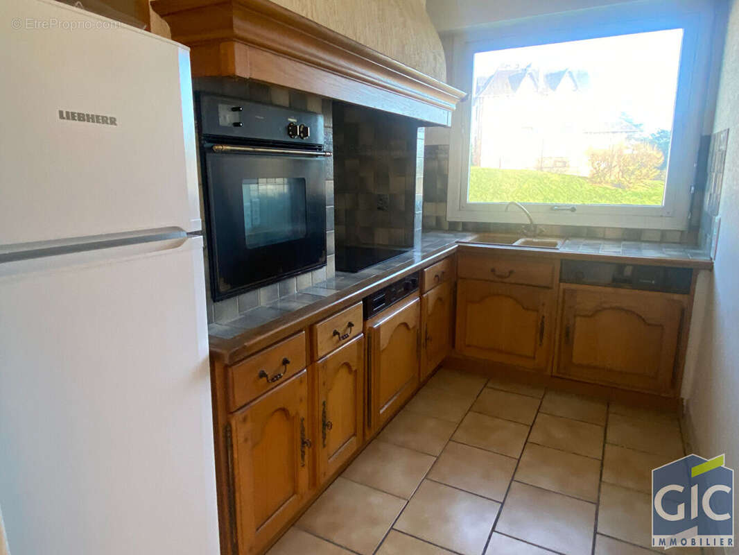 Appartement à VARAVILLE