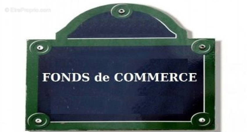 Commerce à TORCY