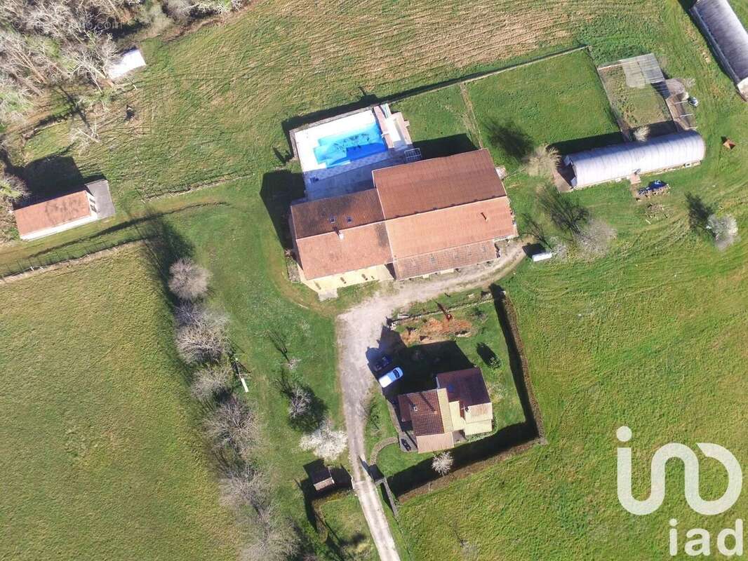 Photo 3 - Maison à MONTCABRIER