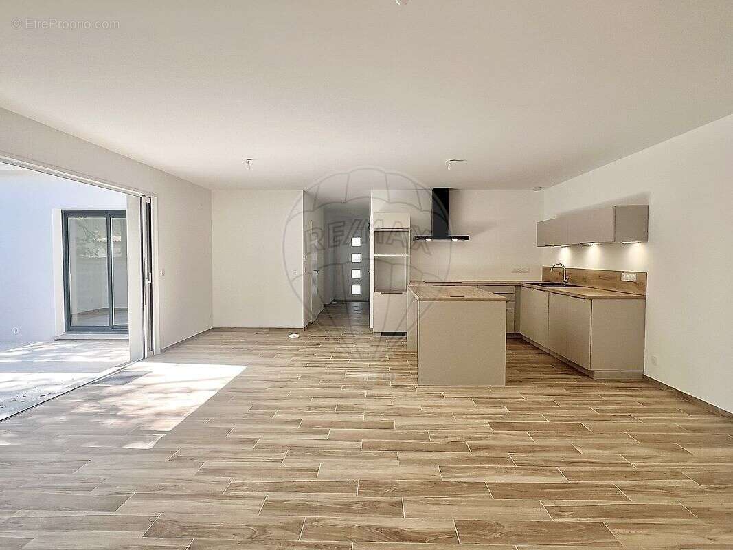 Maison à LA TREMBLADE