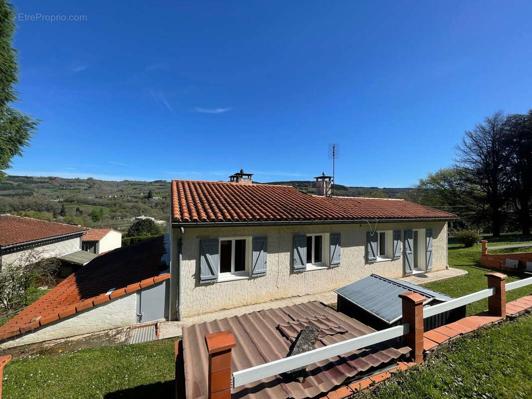 Maison à SAINT-AMANS-SOULT