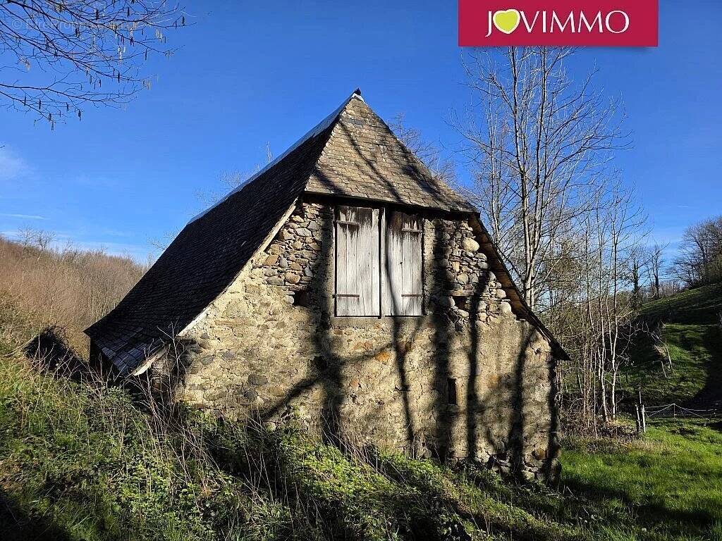 Maison à LOURDES