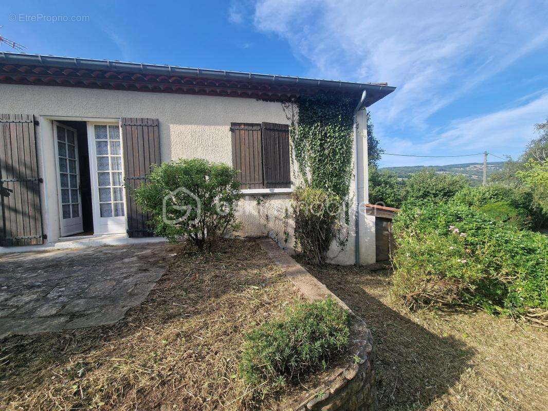 Maison à SAINT-AMANS-SOULT