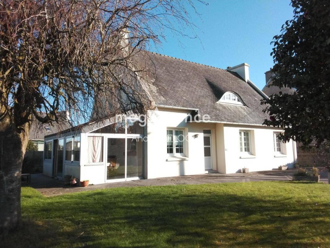 Maison à LE FOLGOET