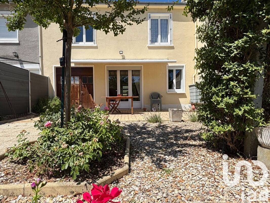 Photo 1 - Maison à CHATEAUROUX