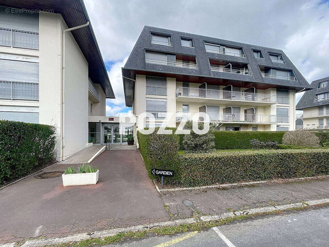 Appartement à HOULGATE
