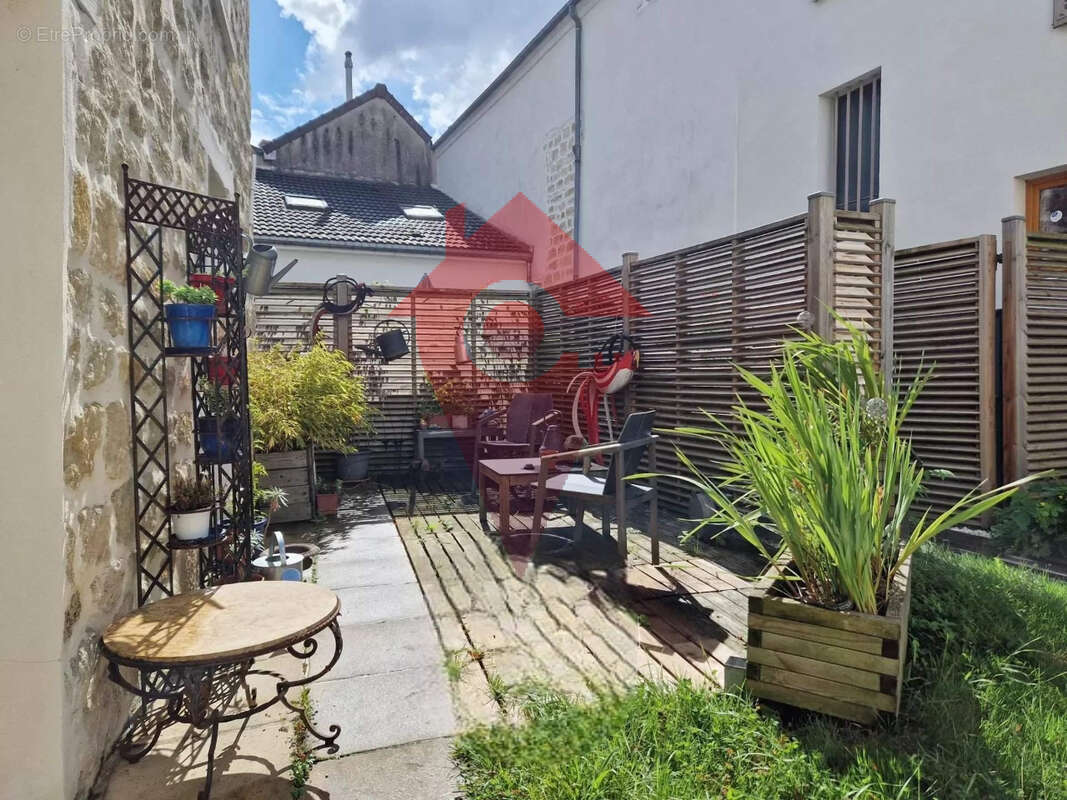 Maison à PONTOISE