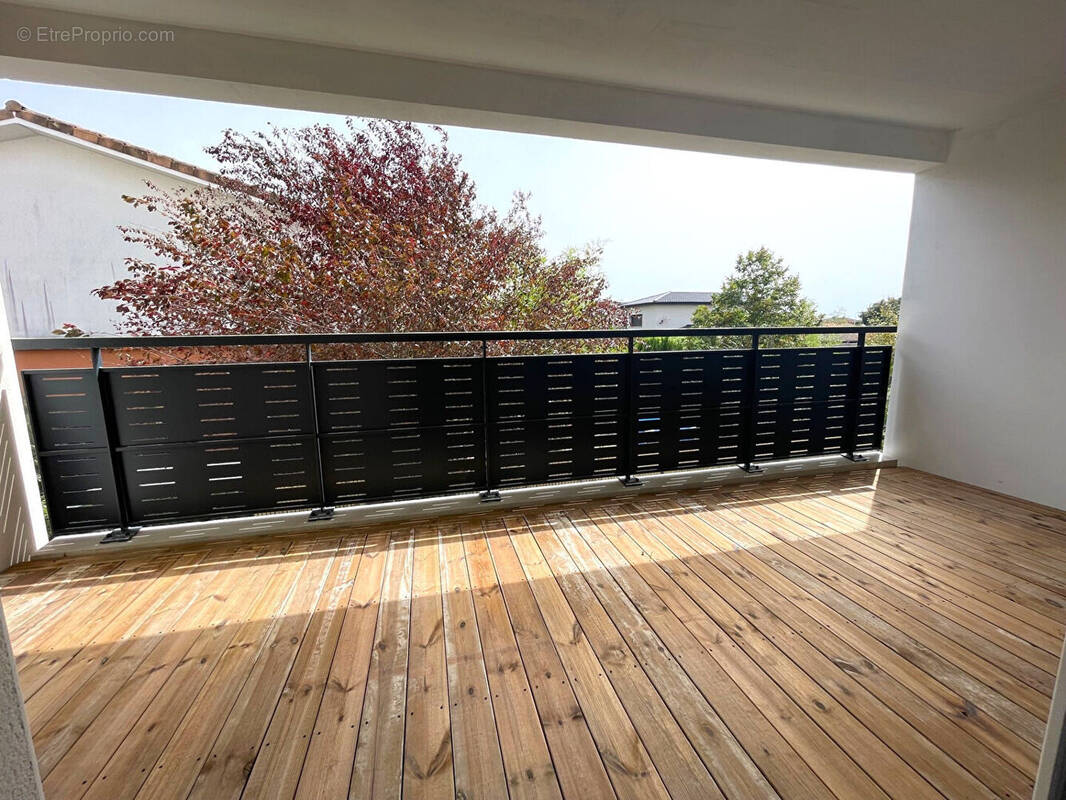 Appartement à FENOUILLET