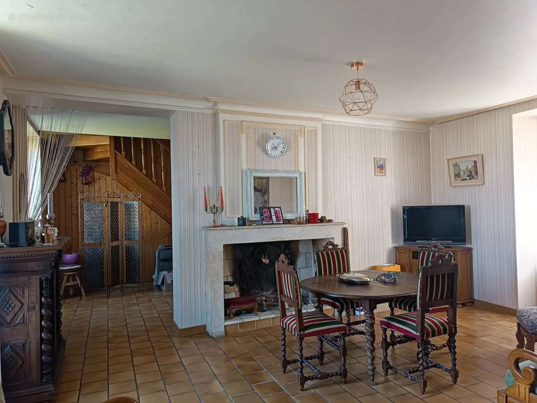 Maison à SAINT-SAVIN