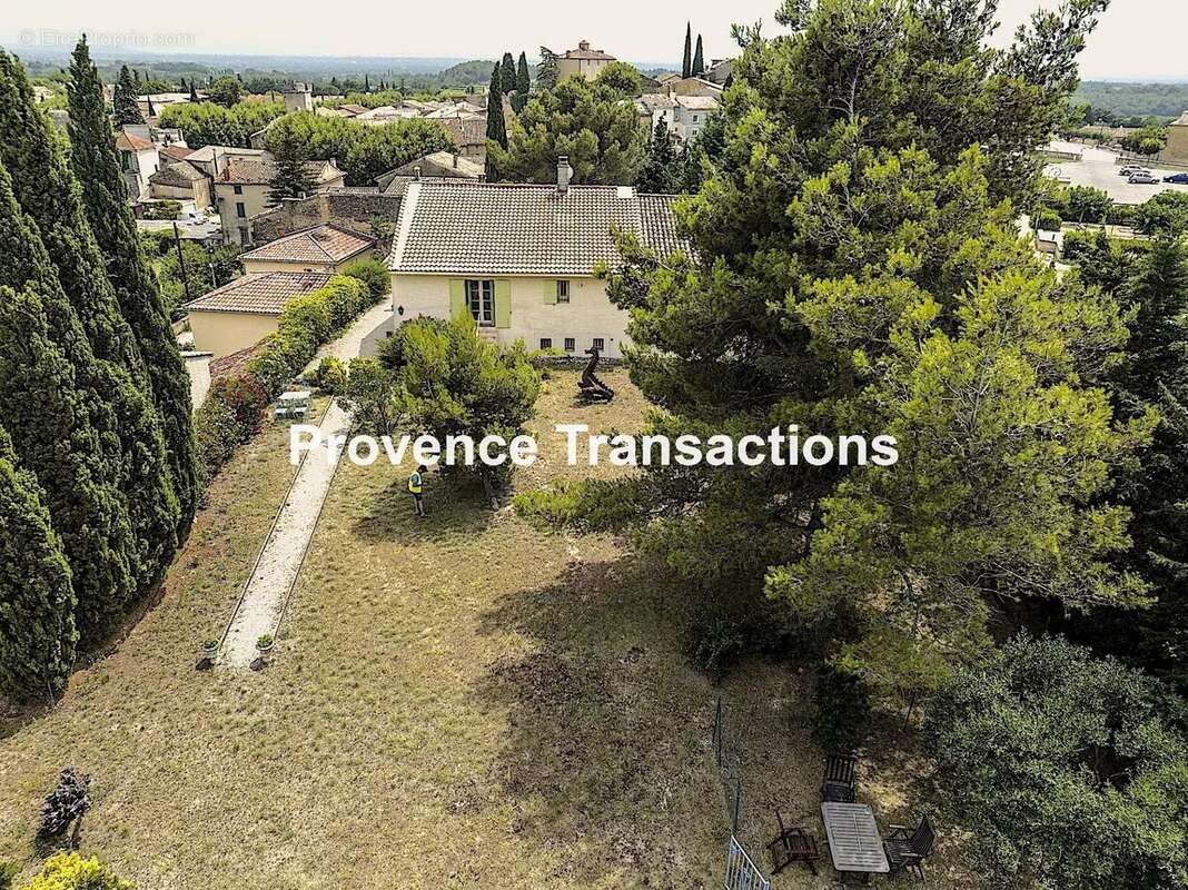 Maison à VACQUEYRAS