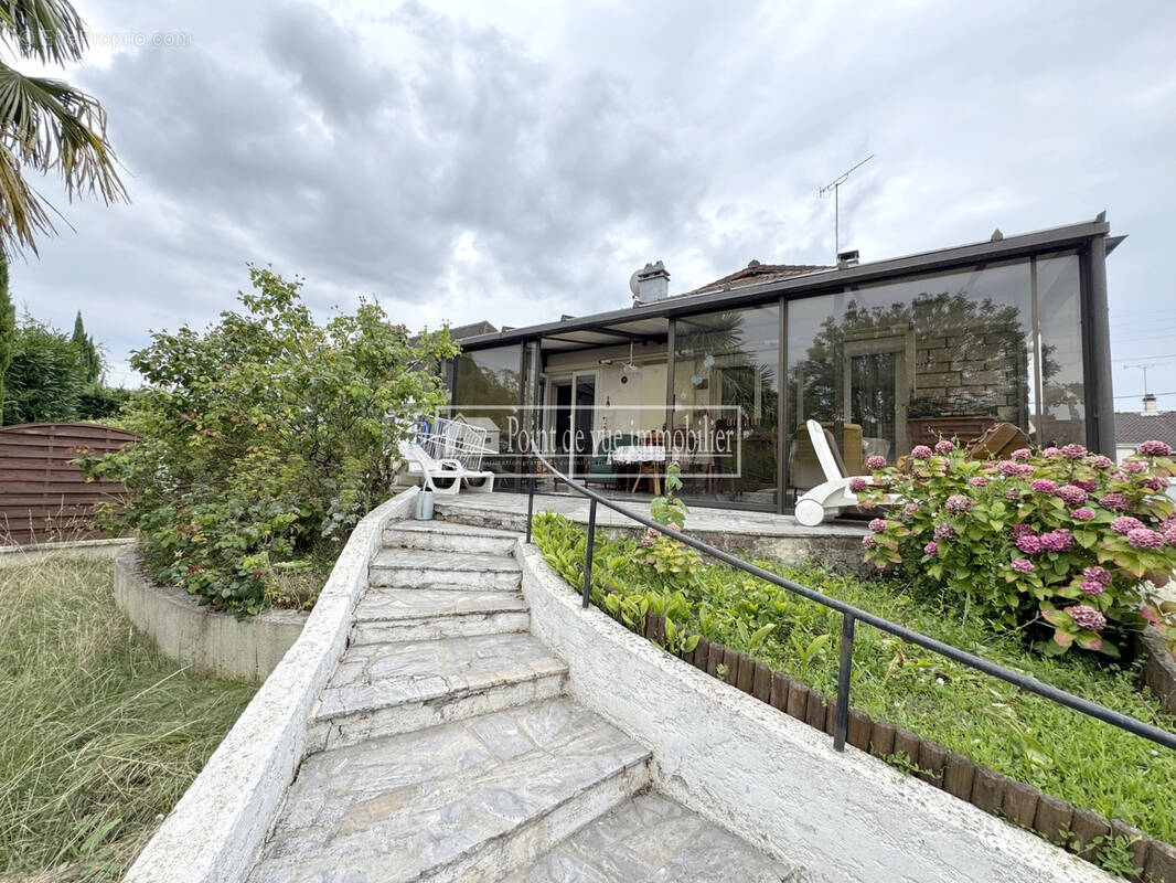 Maison à MORANGIS