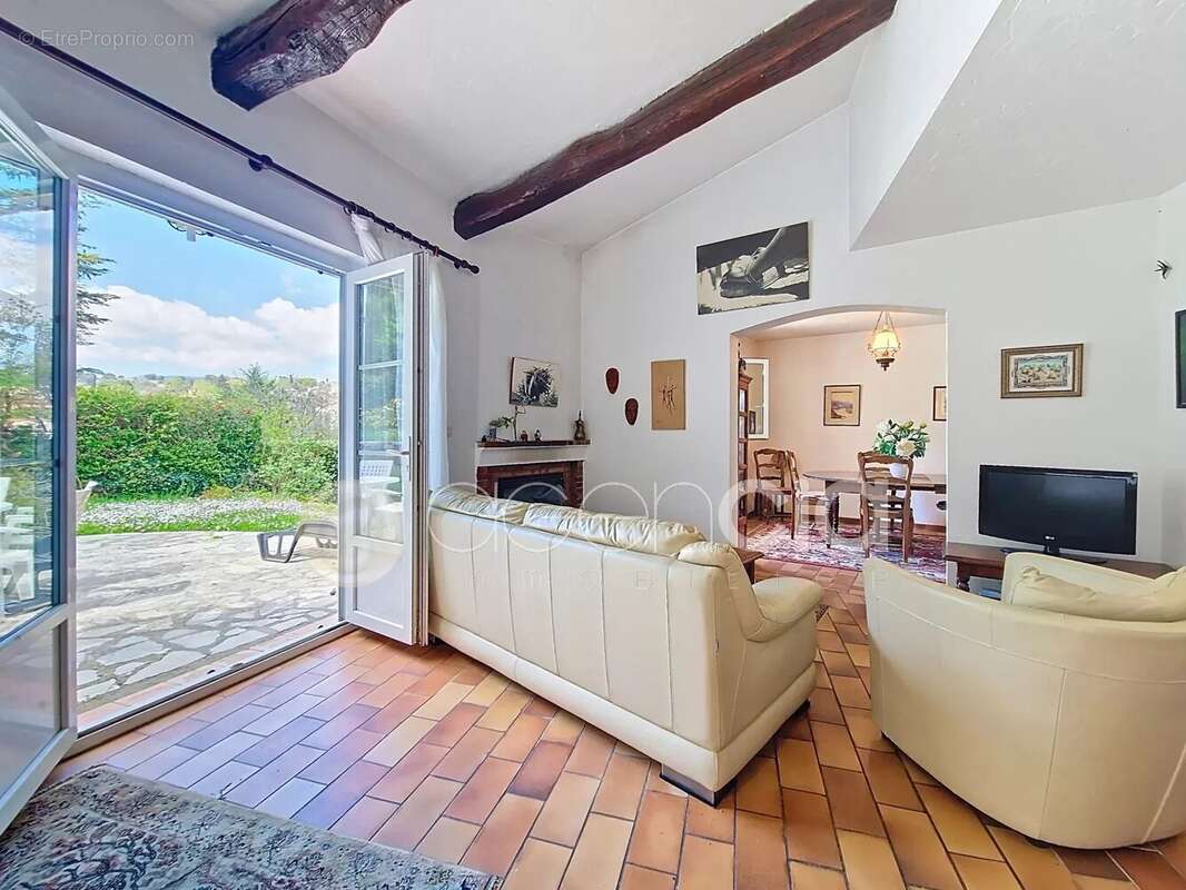 Maison à LE ROURET