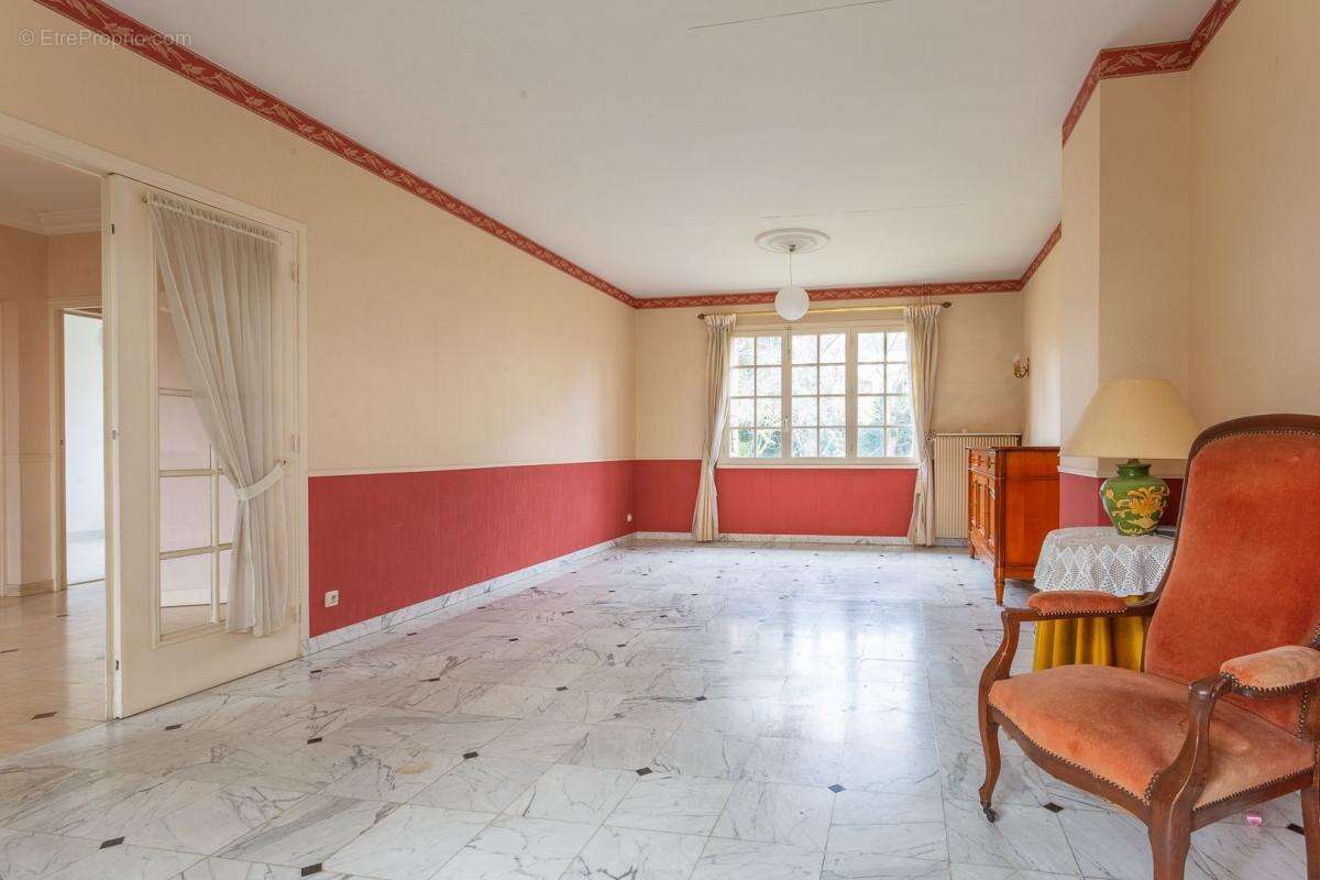Maison à CROSNE