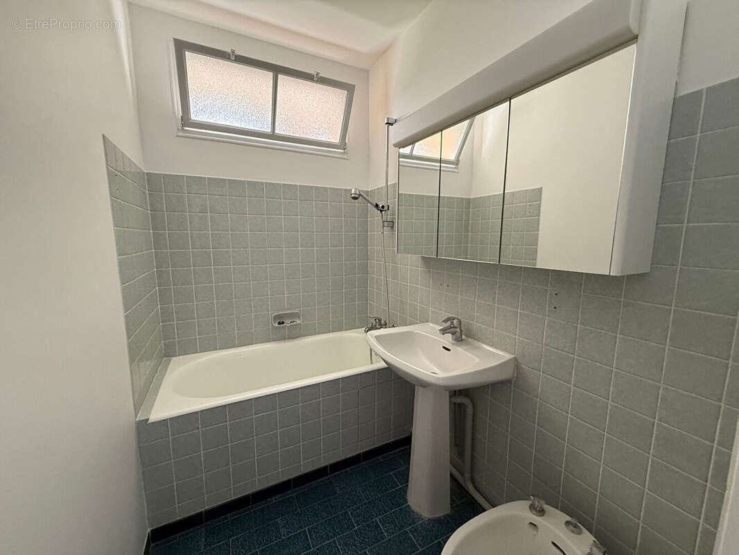 Appartement à CHARLIEU