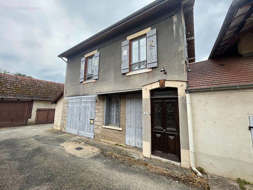 Maison à MERVANS