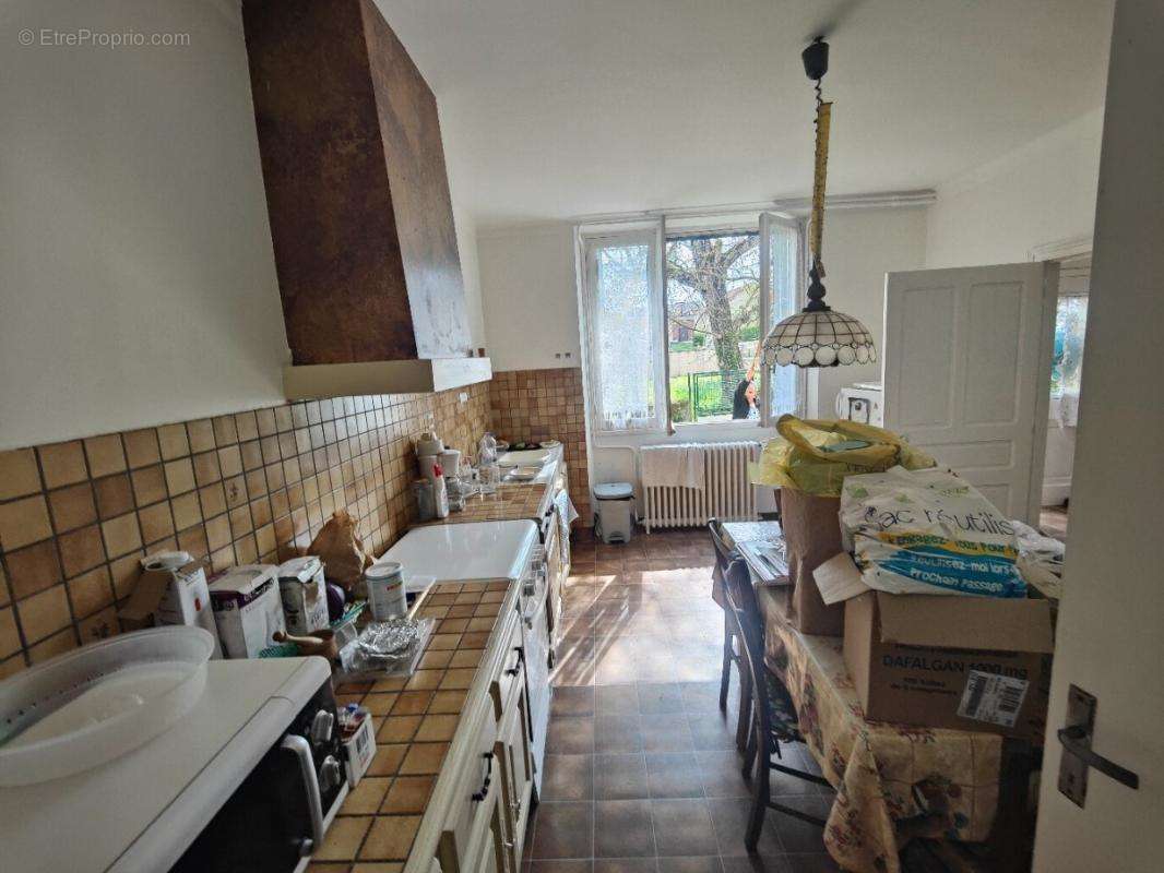 Maison à ANGLARS-SAINT-FELIX