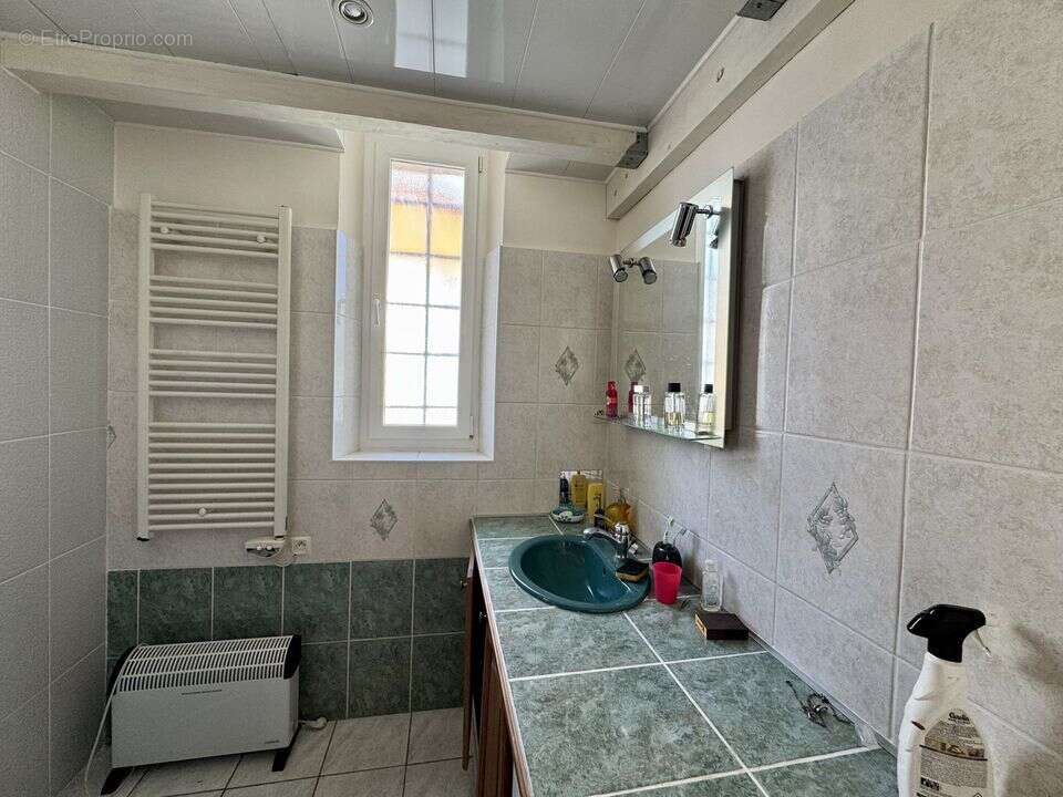 Appartement à MARSEILLE-13E