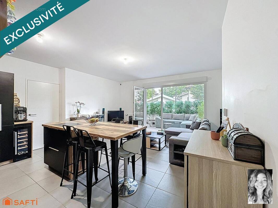 Photo 1 - Appartement à DECINES-CHARPIEU