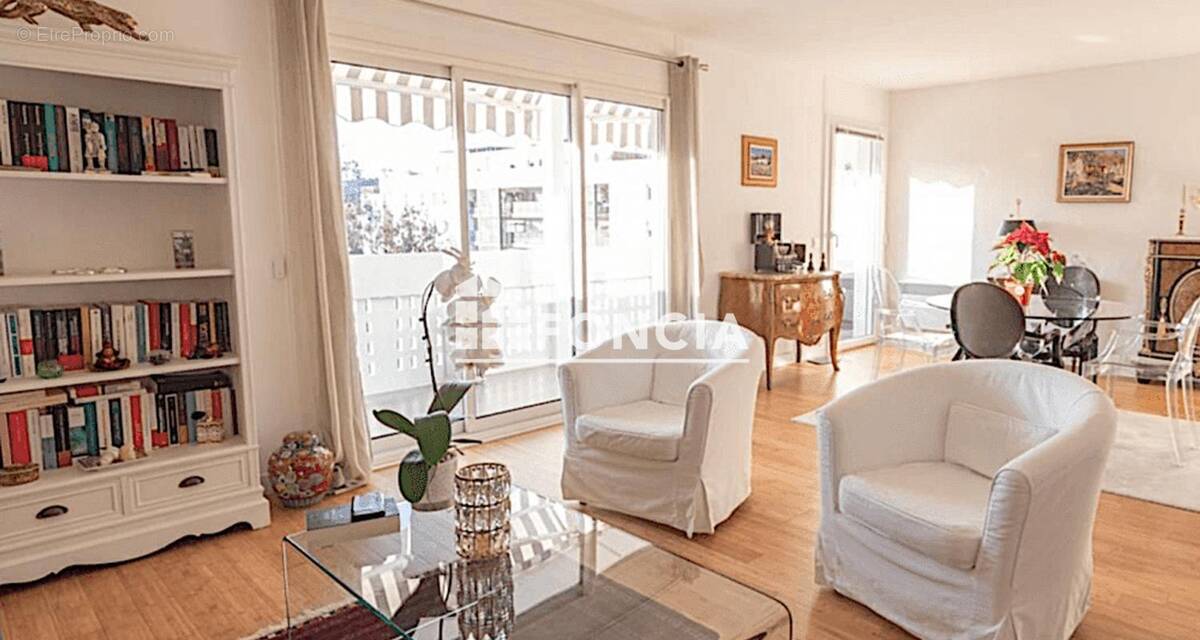 Appartement à LE LAVANDOU