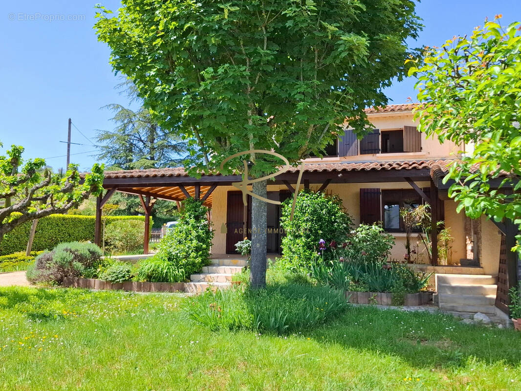 Maison à VALLON-PONT-D&#039;ARC