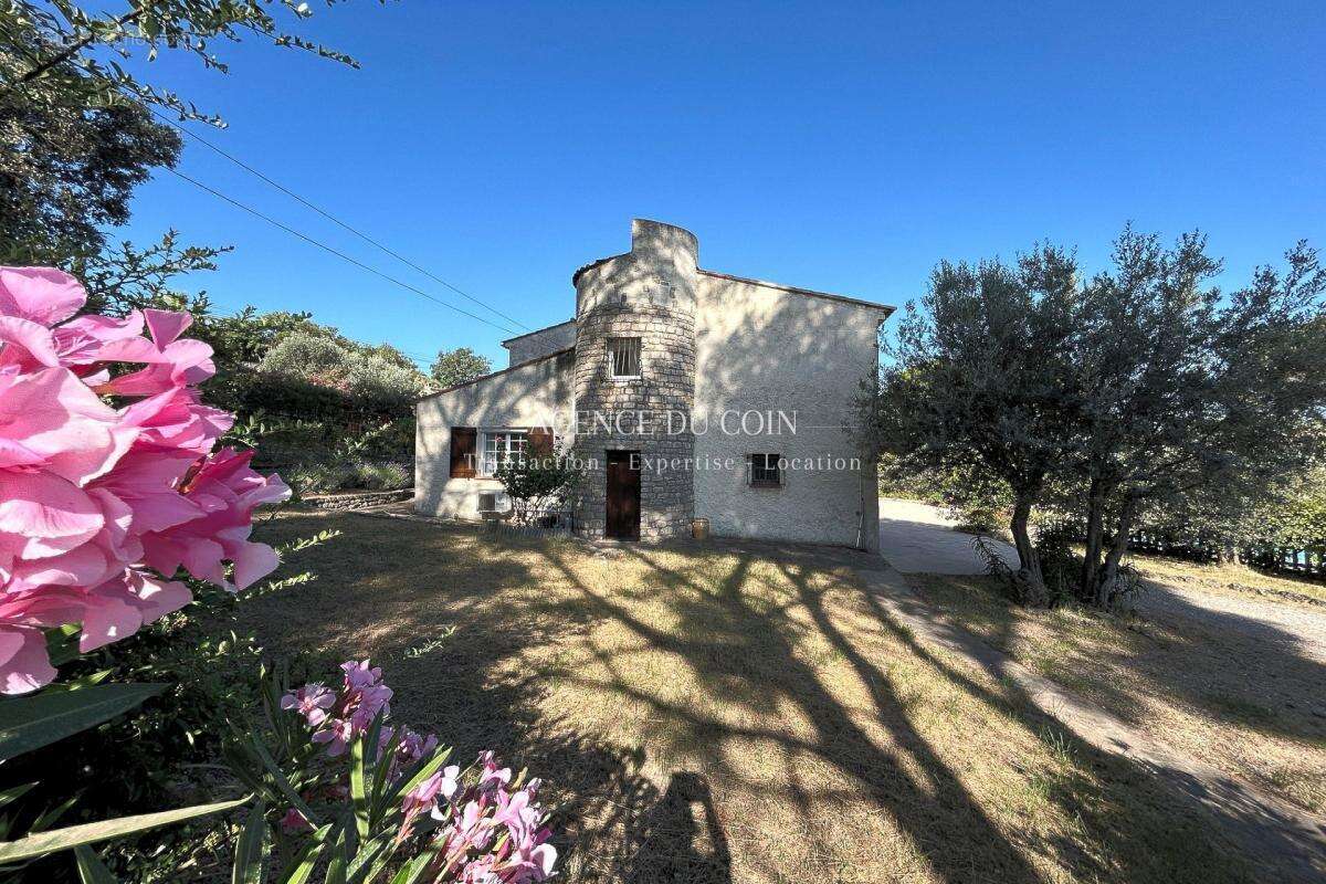 Maison à TRANS-EN-PROVENCE