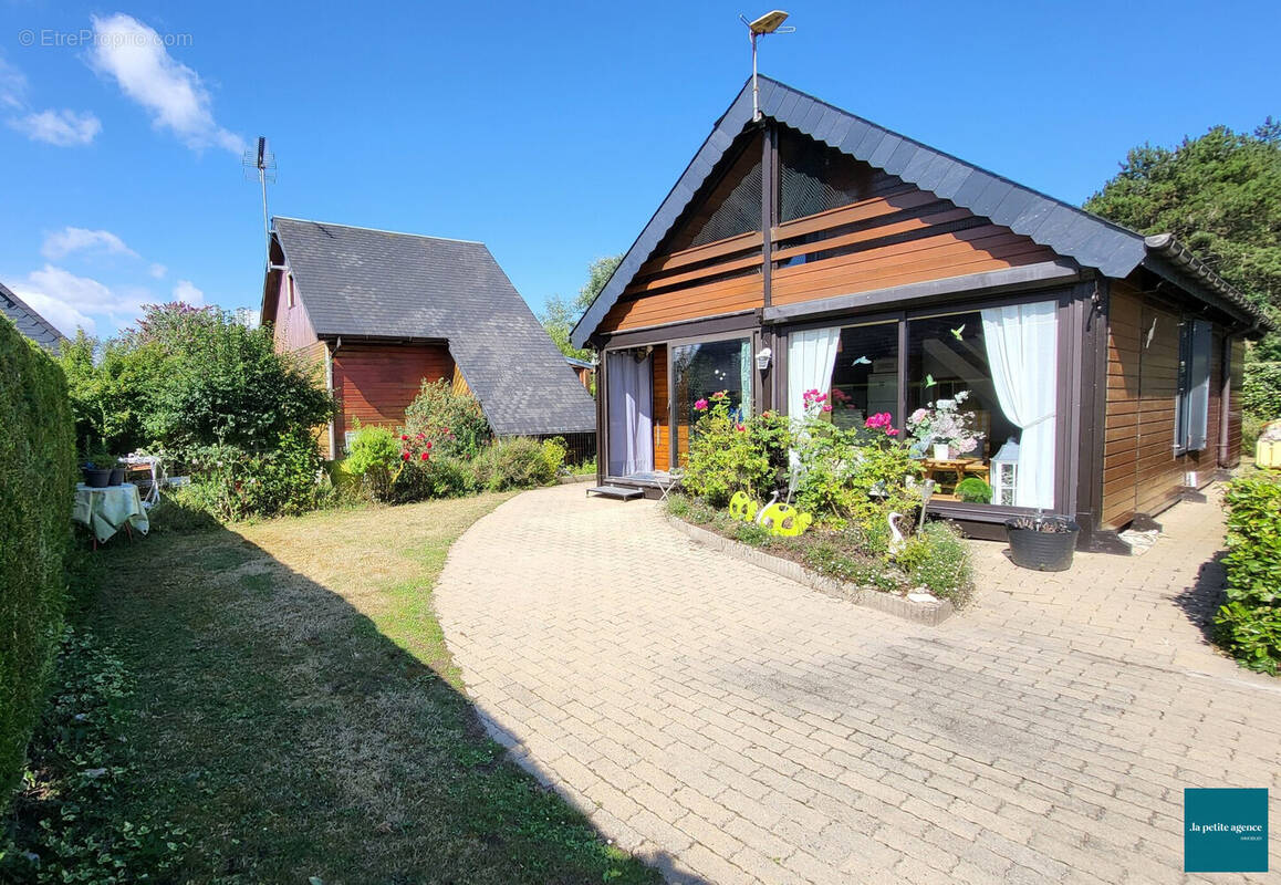 Maison à MERVILLE-FRANCEVILLE-PLAGE