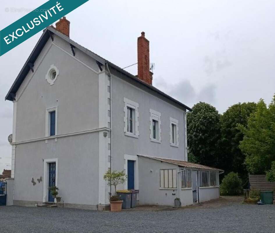 Photo 2 - Maison à COSNE-D&#039;ALLIER