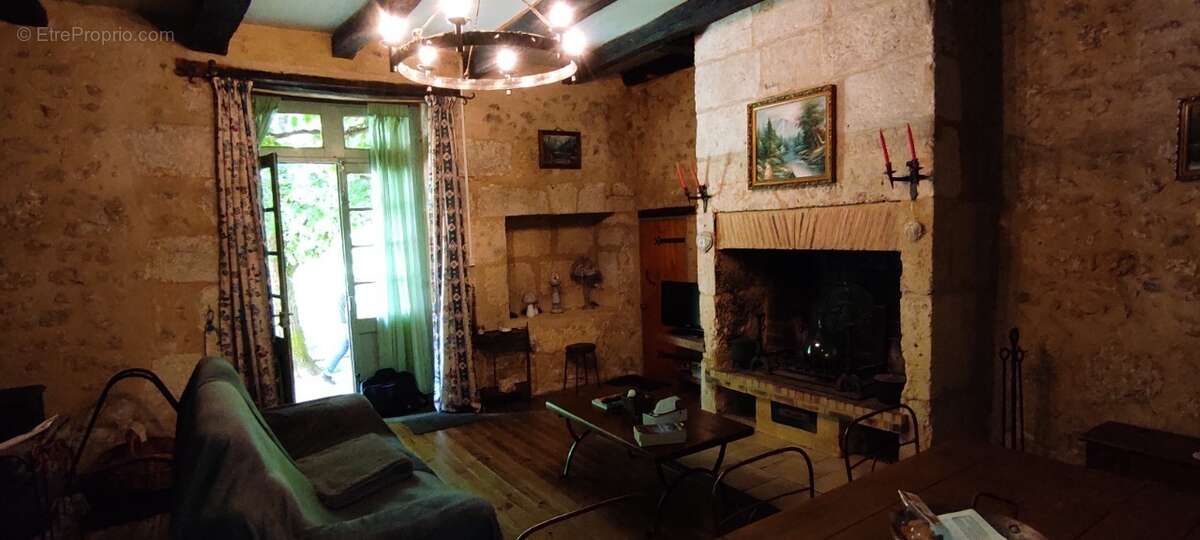Maison à LALINDE