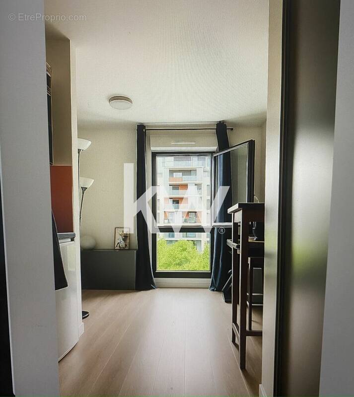 Appartement à COLOMBES