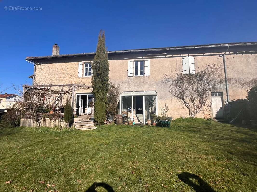 Maison à SAINT-MATHIEU