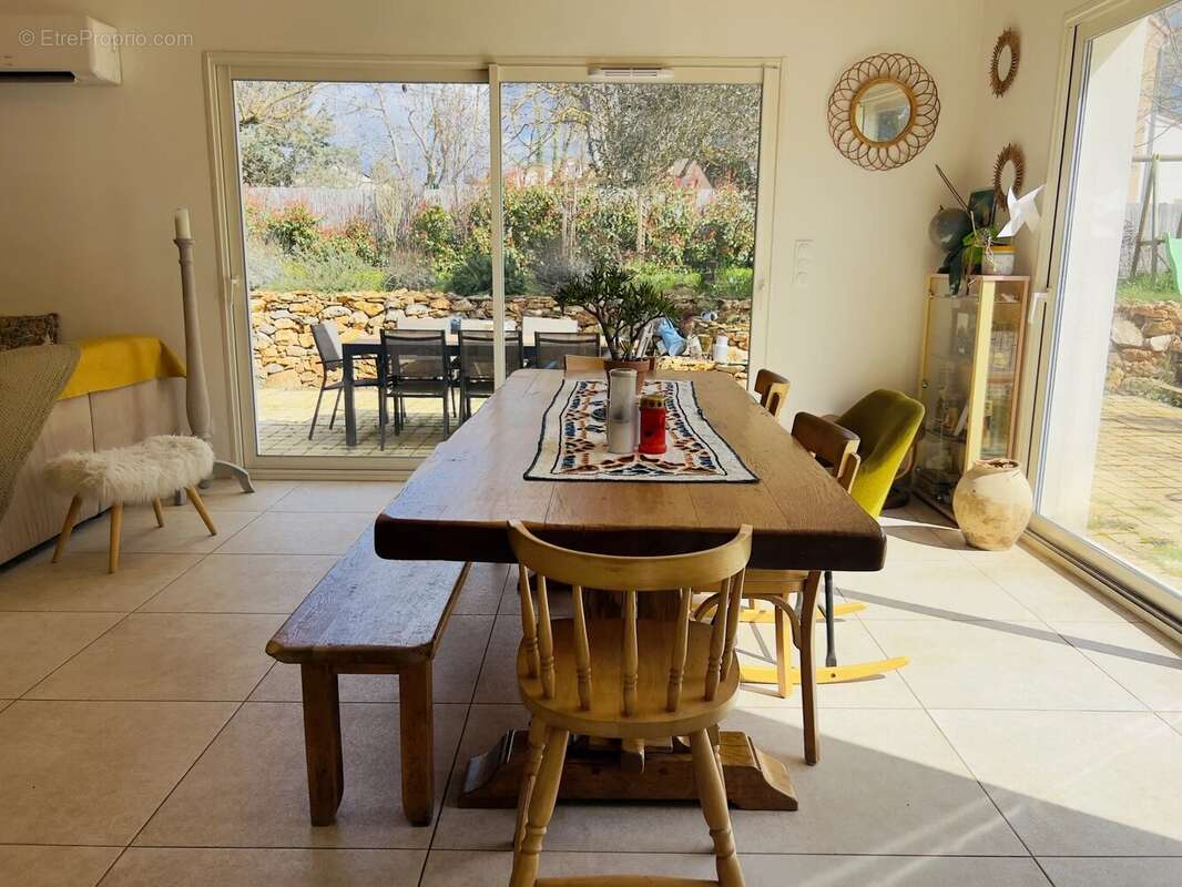 Maison à NANS-LES-PINS